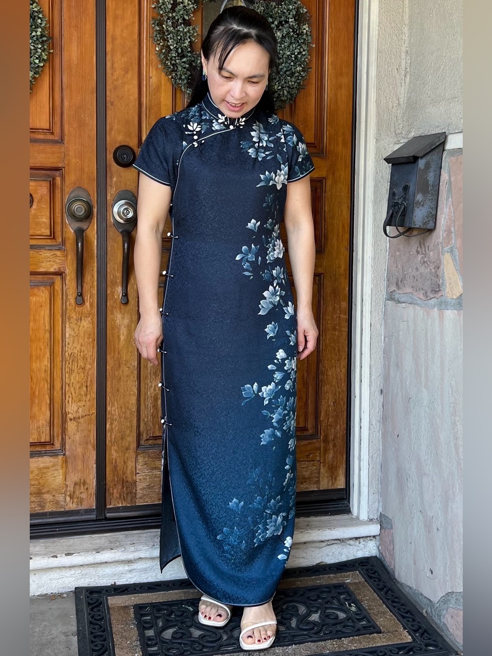 XL  silk cheongsam ，Qipao dress /chinese traditional dress #11